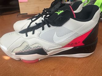 Air Jordan Zoom 92 Sneakers White Black Green Pink