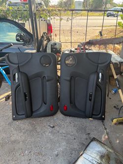 2008 Tahoe door panels