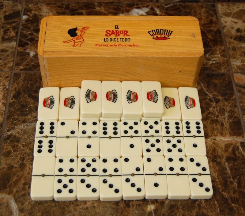 PUERTO RICO VINTAGE 1960'S CERVEZA CORONA CANTALICIO DOMINOES SET COMPLETE RARE!