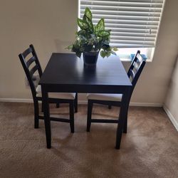 Small Black Table With 2 Chairs