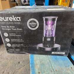 Eureka Eureka E20 Plus Robot Vacuum with Bagless Self Emptying Station