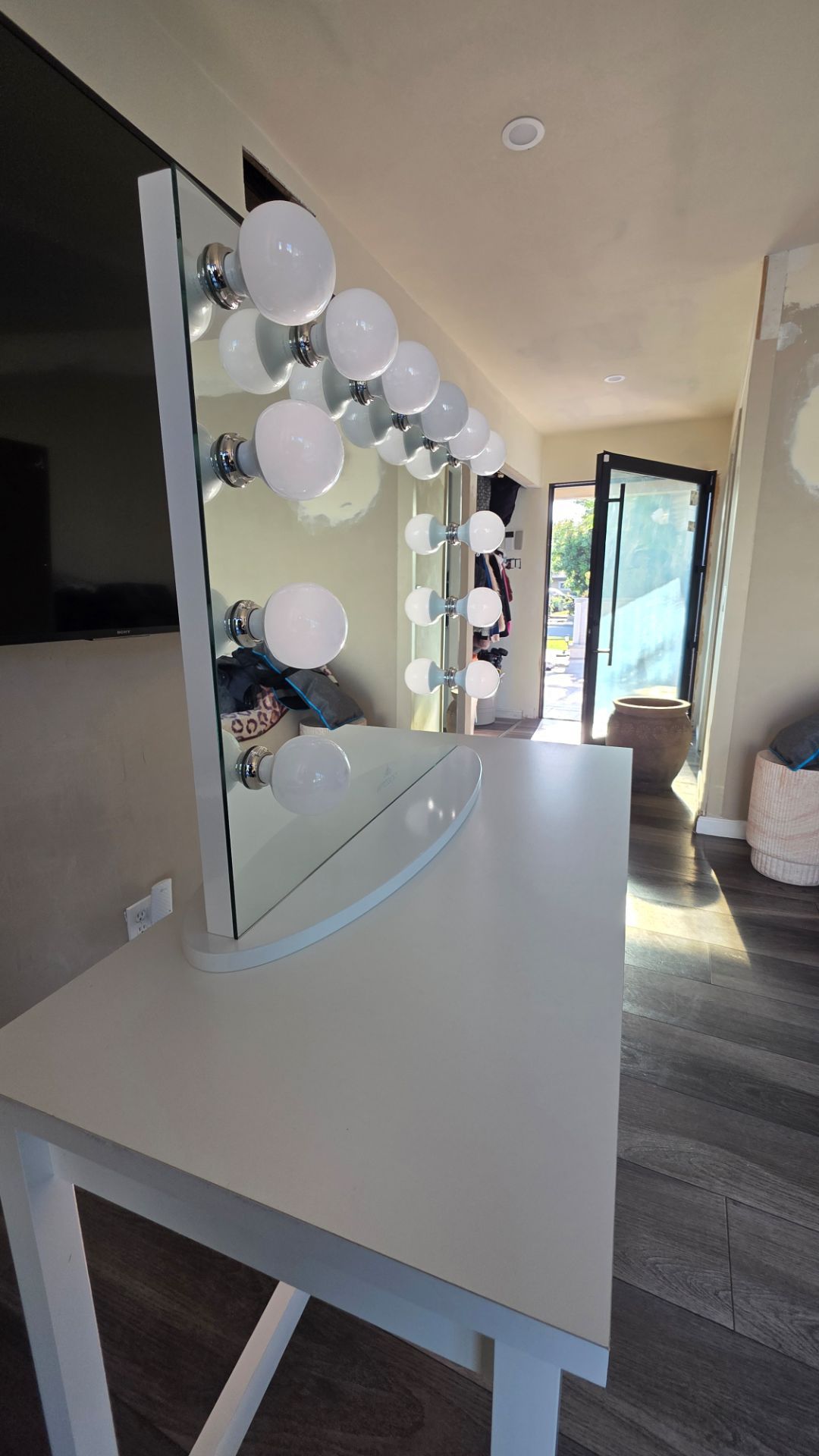 Impression Vanity