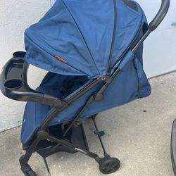 MOMPUSH  TRAVEL STROLLER  LIGHTWEIGHT 