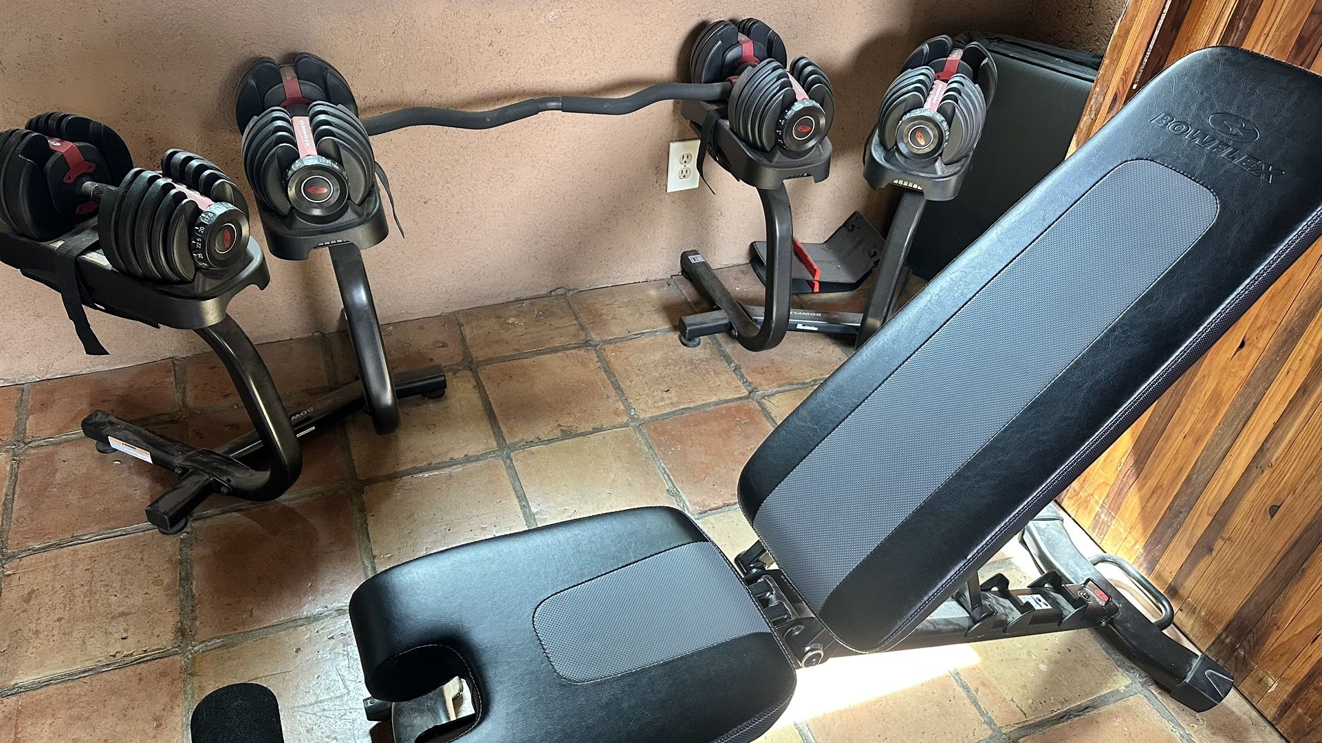Bowflex adjustable weights - 2 sets including stands, bench & curl bar
