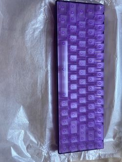 Brand New Higround Purple Mechanical Wired Keyboard, white flame