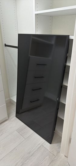 Samsung TV - barely used