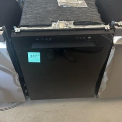 LG 24 in. Black Front Control Dishwasher with Stainless Steel Tub and SenseClean