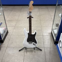 Squier Stratocaster 