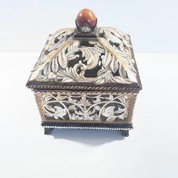 Small decorative box