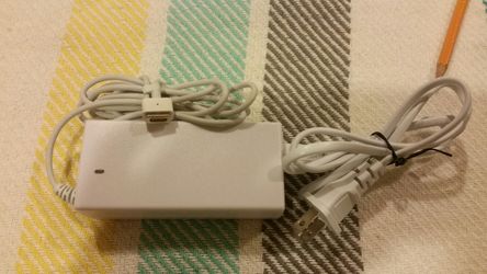 Macbook (pro) charger 65w