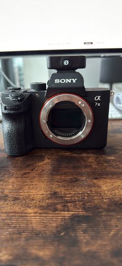 Sony A7III Body