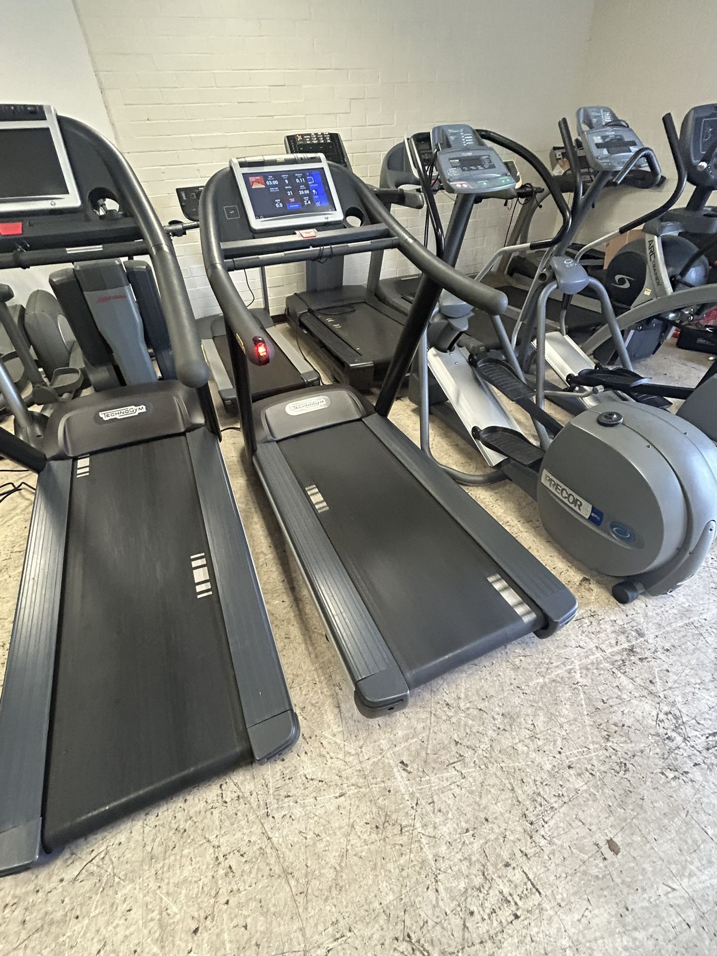 Technogym Excite 700 Treadmill