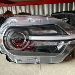 2021 2022 2023 2024 2025 Ford Bronco Sports Right Headlight LED OEM