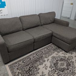 Sectional With Chaise Delivery Available 🚚