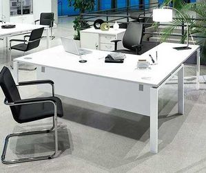Custom desk