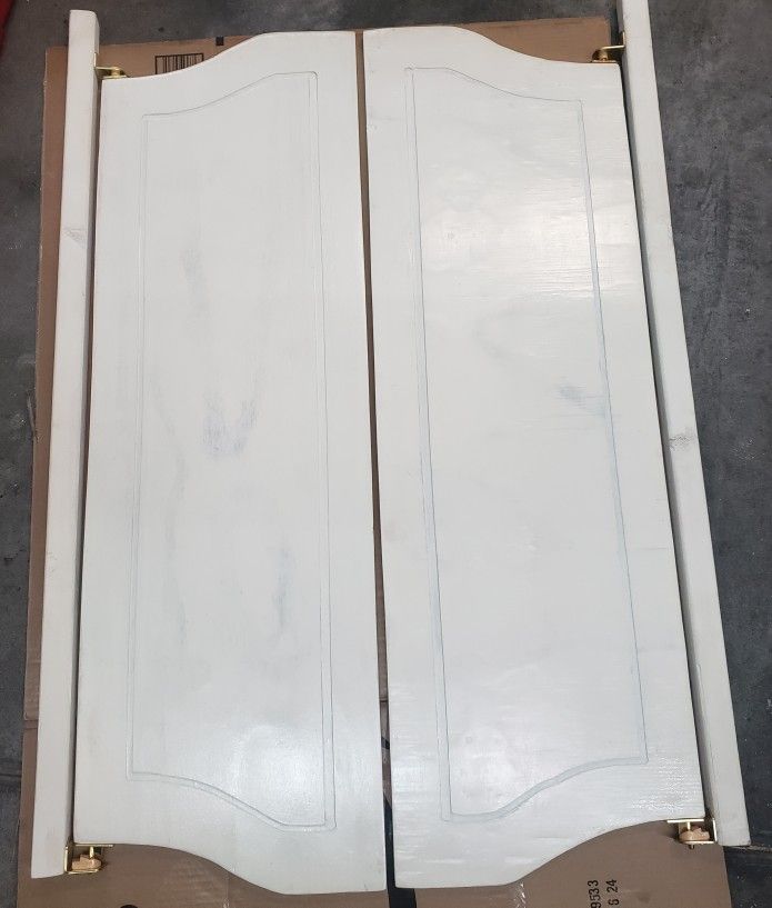 Custom Handmade & Handpainted Wood