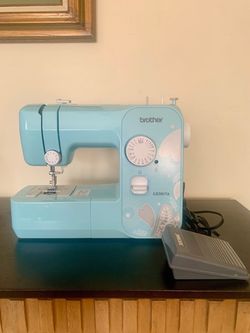 BROTHER 17-Stitch Sewing Machine with Foot Pedal & Power Cord