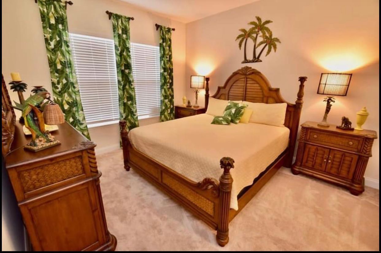 Beautiful Tommy Bahama Style Bedroom Set 