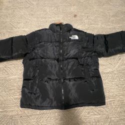 BRAND NEW NORTH FACE PUFFER JACKET