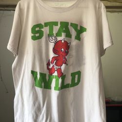 Stay Wild Men’s Large T-shirt Savage Back