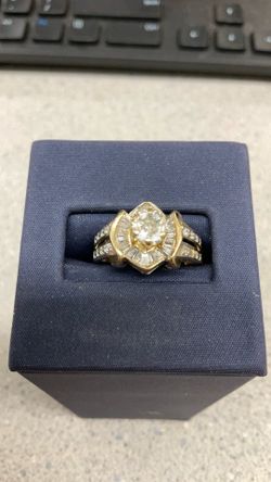 14k Diamonds Cluster Ring