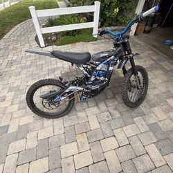 Surron Light Bee 2024