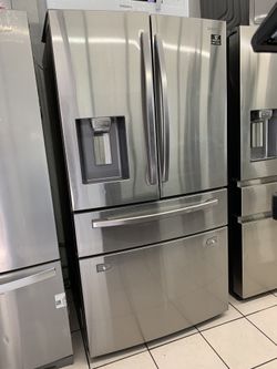 SAMSUNG FRIDGE