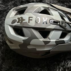 Fox MIPS Bicycle Helmet