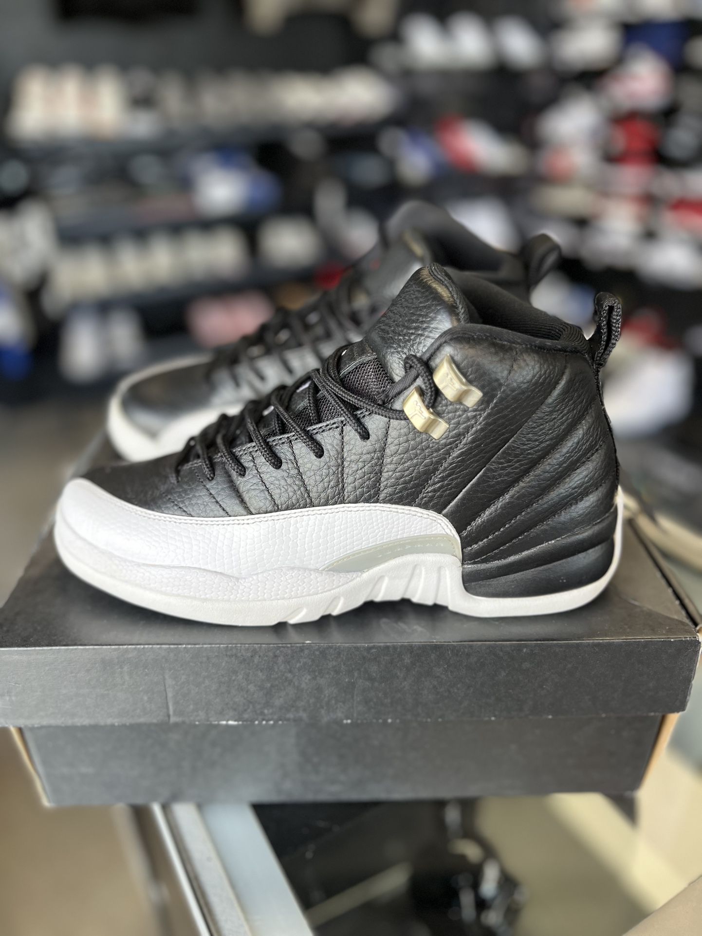 Jordan 12 “Playoffs” Size 7y/8.5w