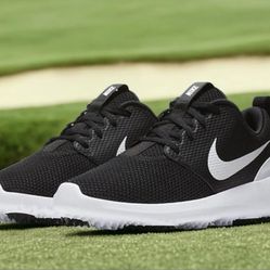Brand New Nike Roshe G Golf Shoes Youth Kids Black Sizes 2, 3, 5, 7