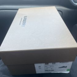 Burberry Shoe