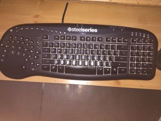 SteelSeries Merc Stealth Gaming Keyboard in good condition