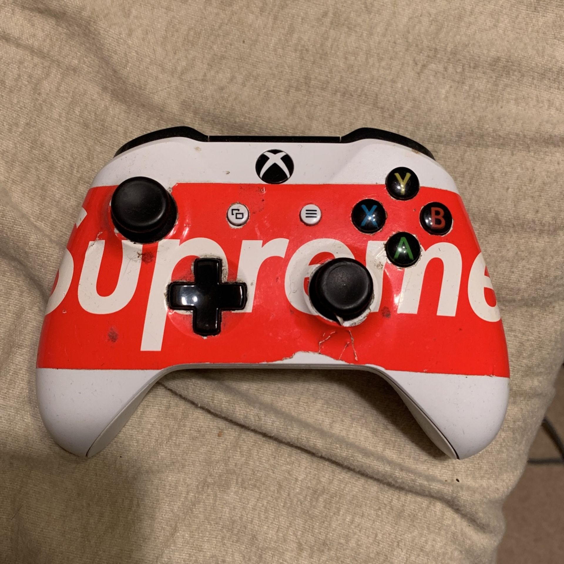 Xbox One controller