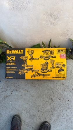 Dewalt XR+Atomic Compact Series 
