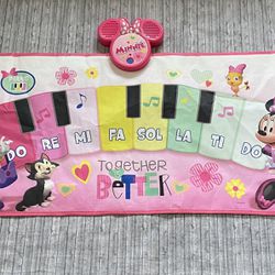 Minnie Mouse Keyboard Mat 