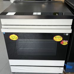 6.3 cu.ft. 4 Burner Element Induction Range with AirFry