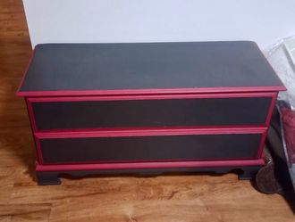 $25 BOOK CHEST RED & BLACK