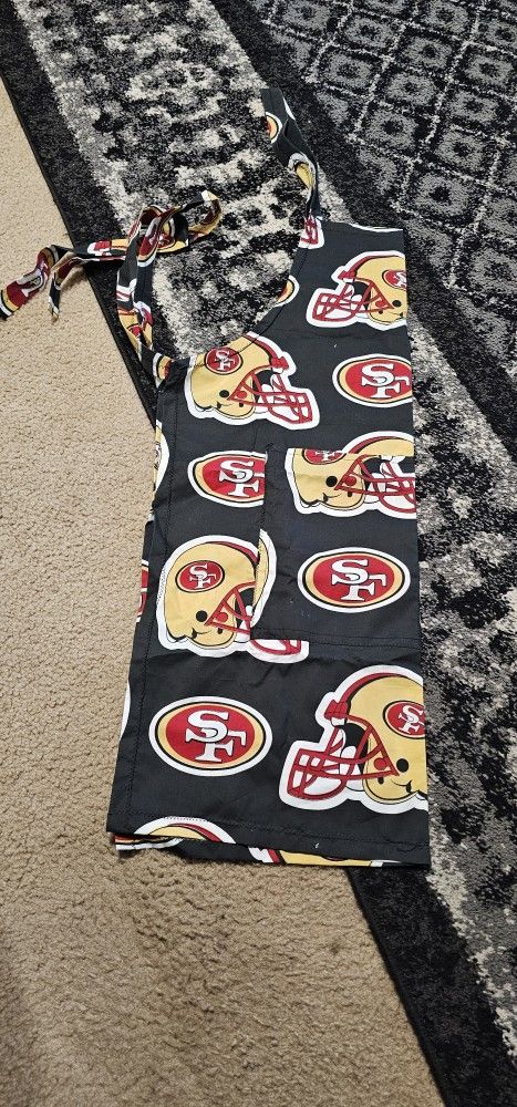 NEW 49ERS COOKING APRON
