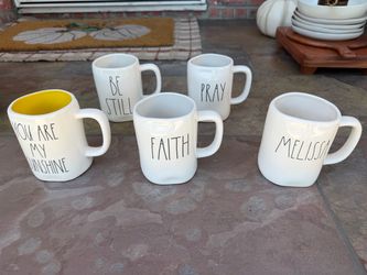 Rae Dunn Mugs
