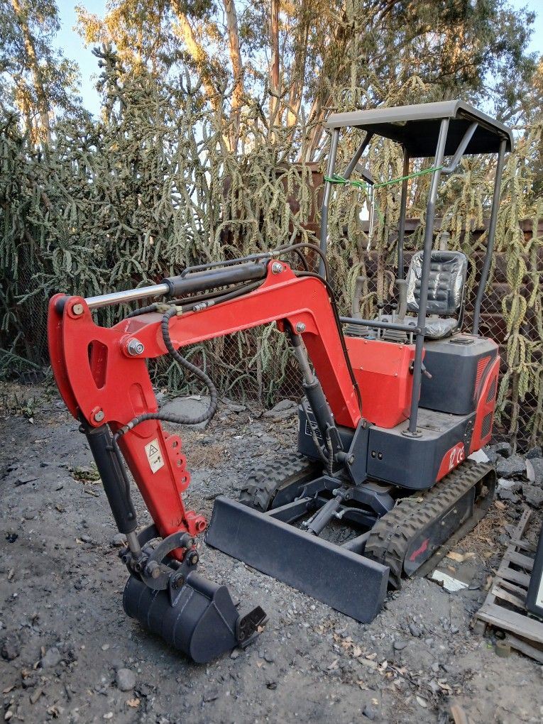 Mini Excavator Gas 15hp New Briggs And Stratton Engine