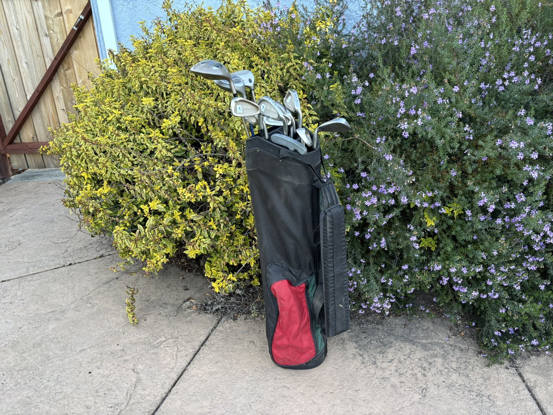 Women’s LPGA Square 2 Golf Set (Driver+5w+7w+4i-pw+sw+putter+bag)