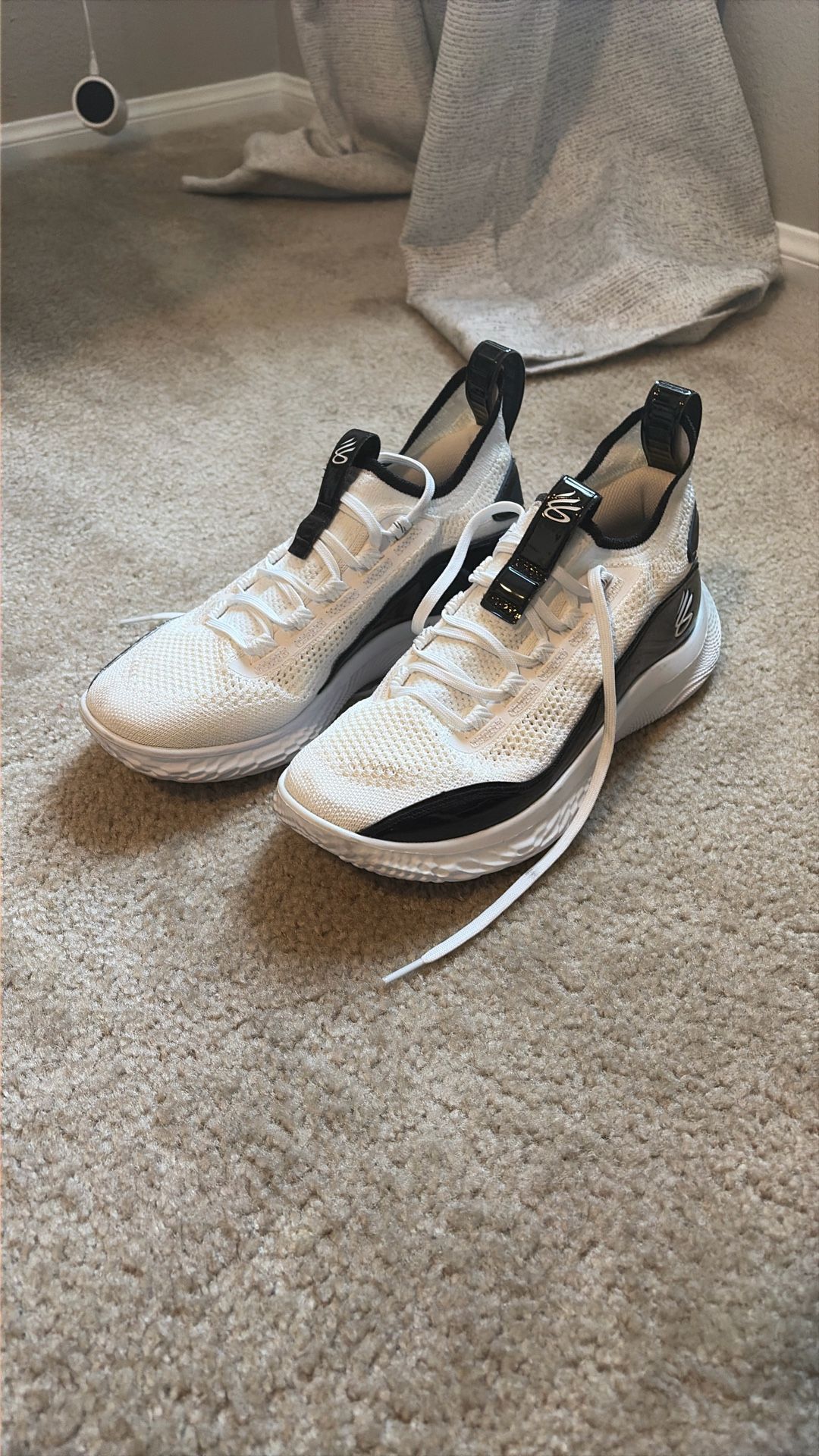 Curry Basketball Shoes