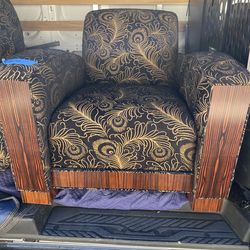 Bar stools & deco chairs