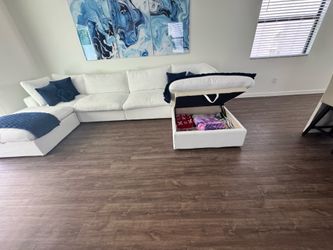 Sectional sofa