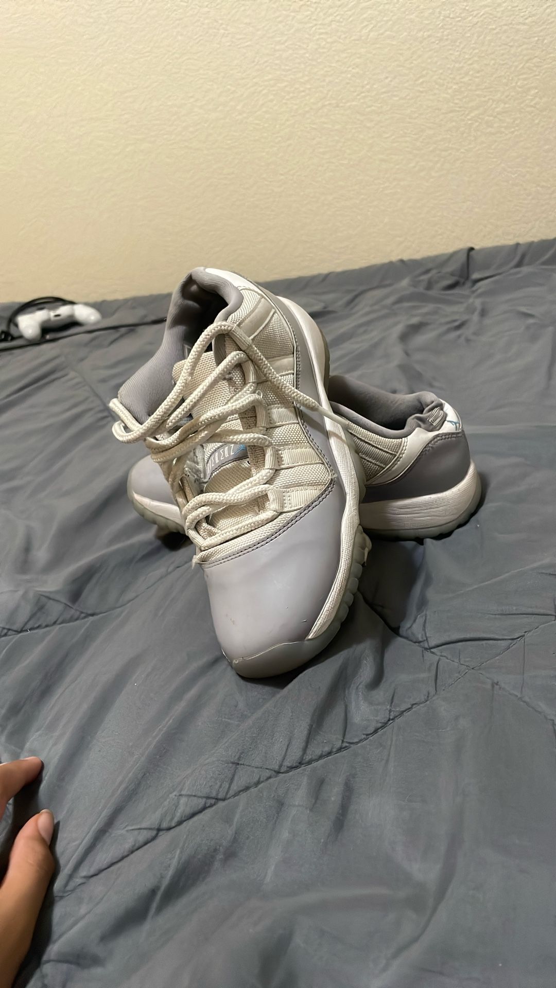 Air Jordan Low “Cool Grey”