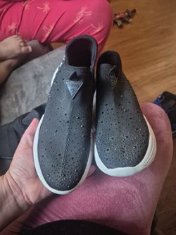 Guess Size 6.5 
