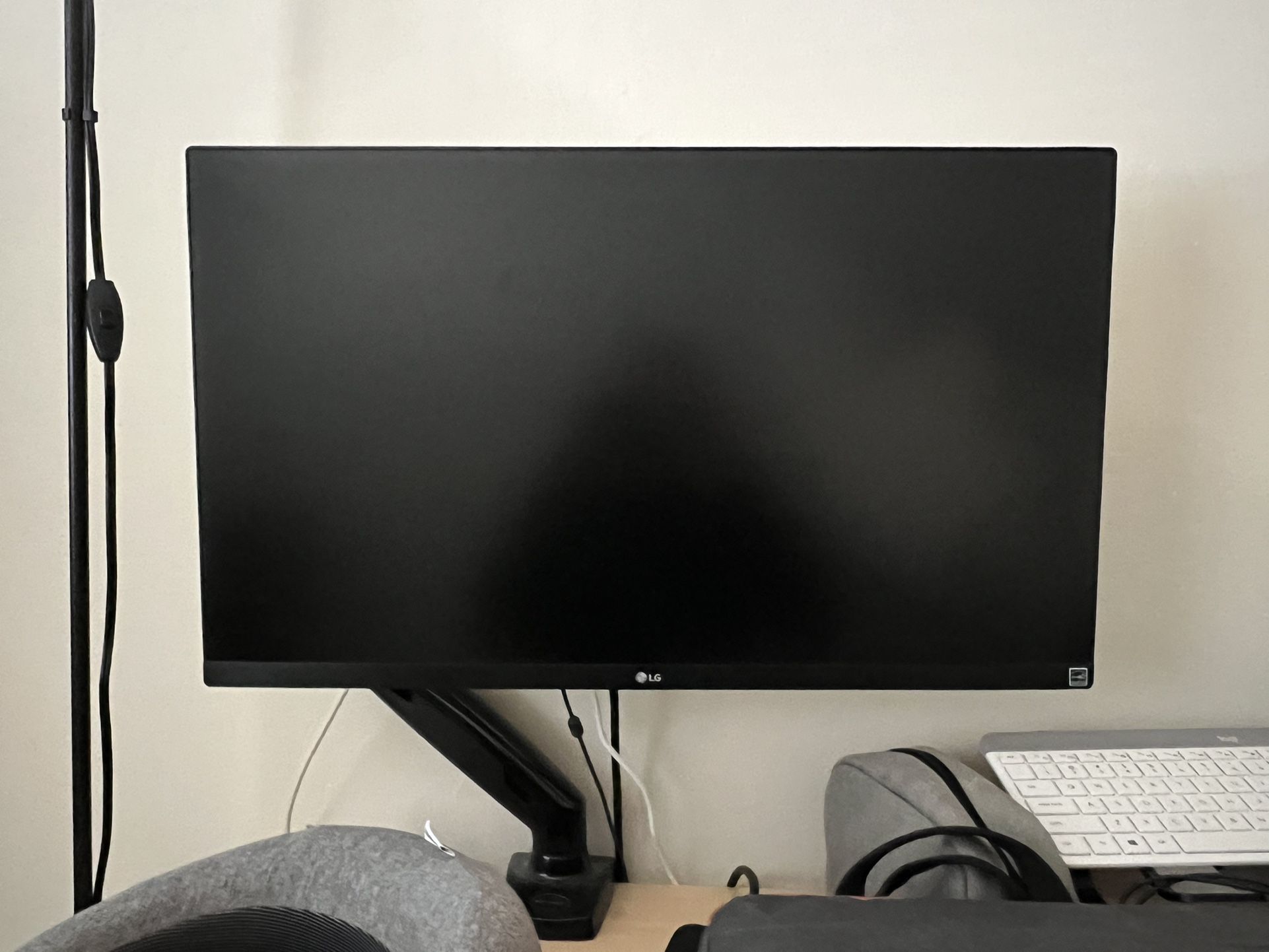 LG Computer Monitor 4k 32 Inches