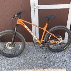 Trek Mountain Bike