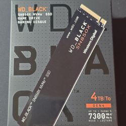 WD_BLACK SN850X 4TB NVMe SSD