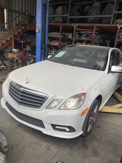 Parting Out! 2010 Mercedes E350 For Parts!